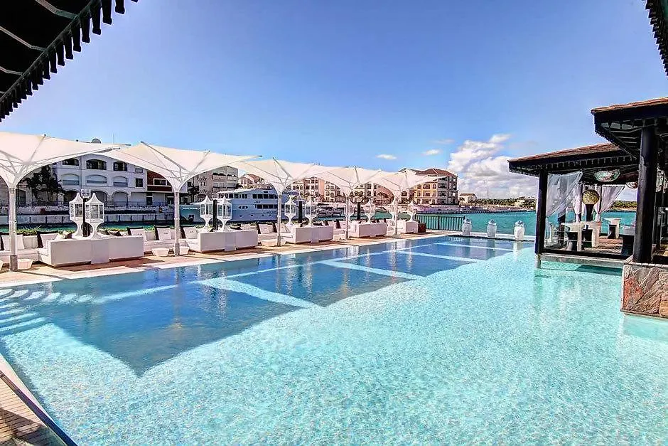 公寓式酒店 Fishing Lodge Capcana Diamond Resort 蓬塔卡纳